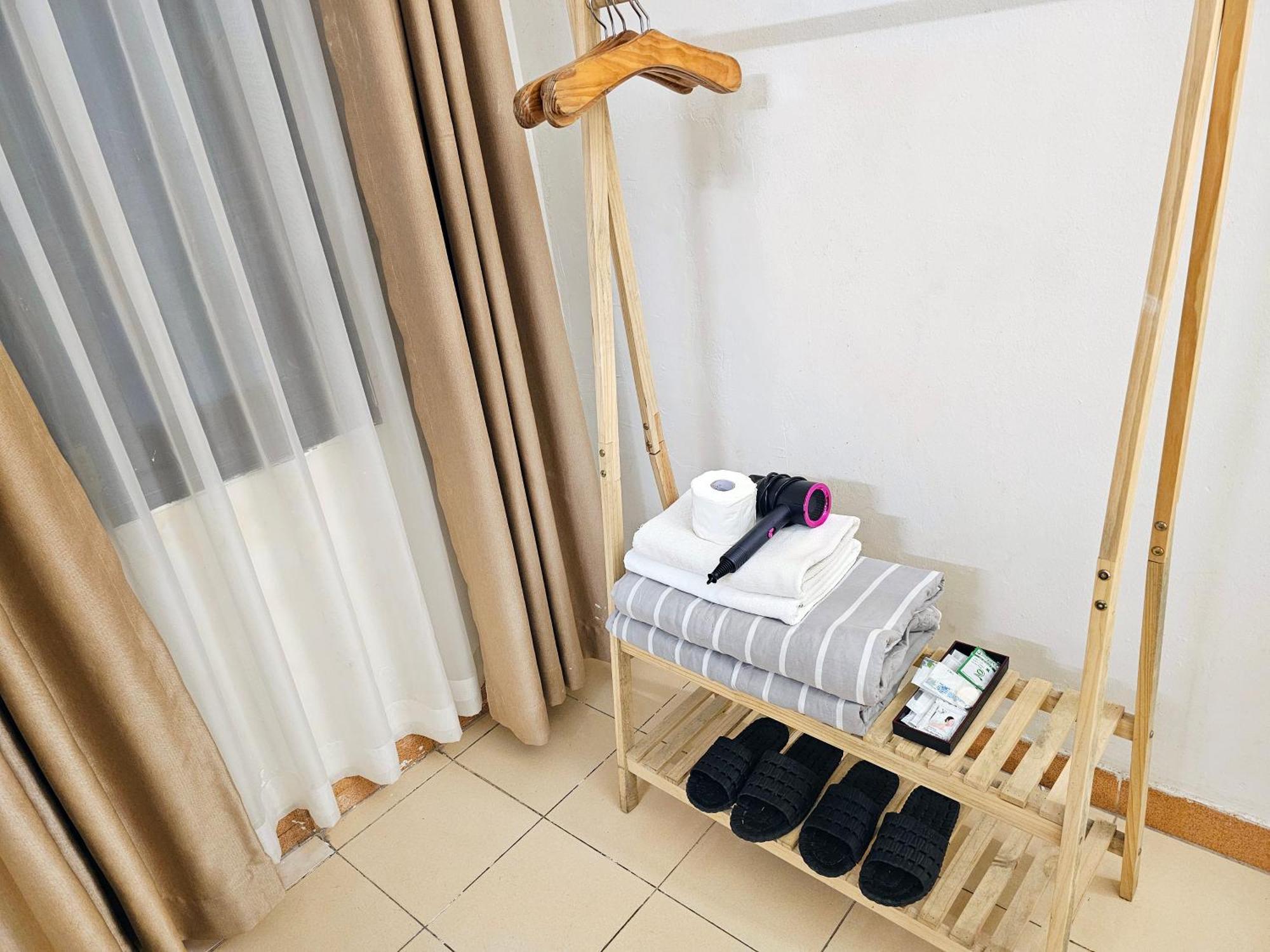 Especen Hotel Hanoi Buitenkant foto